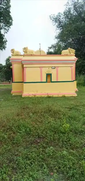 Arulmigu Lakshmiamman Temple, Near Ration Shop, Chennavaram - 601201 அருள்மிகு லட்சுமியம்மன் திருக்கோயில், Near Ration Shop, Chennavaram - 601201, Tiruvallur - Ancient Temple Architecture and History Image 2