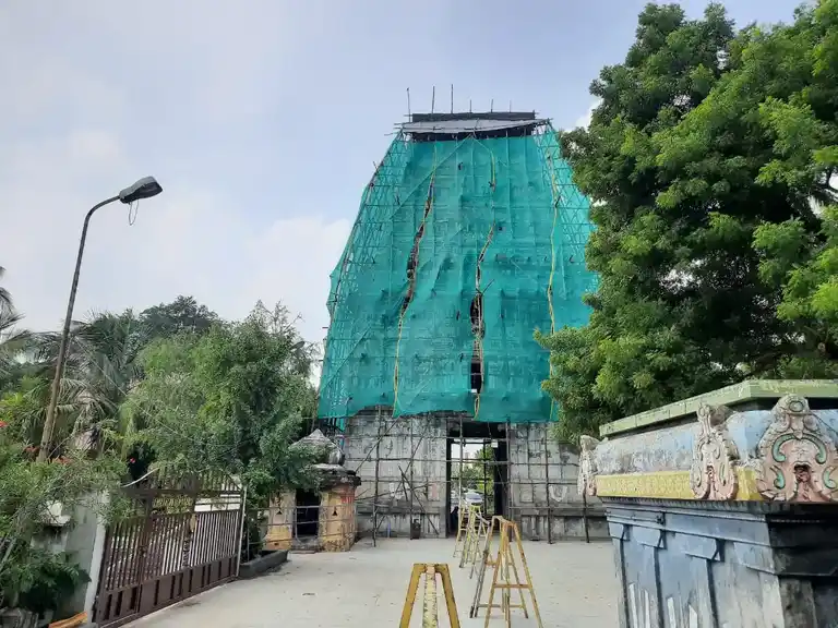 Arulmigu Lakshminarasimma Swamy Temple, Singirikudi - 605007 அருள்மிகு லட்சுமி நரசிம்மசுவாமி திருக்கோயில், சிங்கிரிகுடி - 605007, Cuddalore - Ancient Temple Architecture and History Image 4