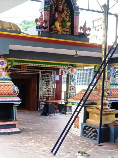 Arulmigu Lakshminarasimmaswamy Temple, Varattanapalli - 635120 அருள்மிகு லட்சுமிநரசிம்மசுவாமி திருக்கோயில், வரட்டனப்பள்ளி - 635120, Krishnagiri - Ancient Temple Architecture and History Image 3