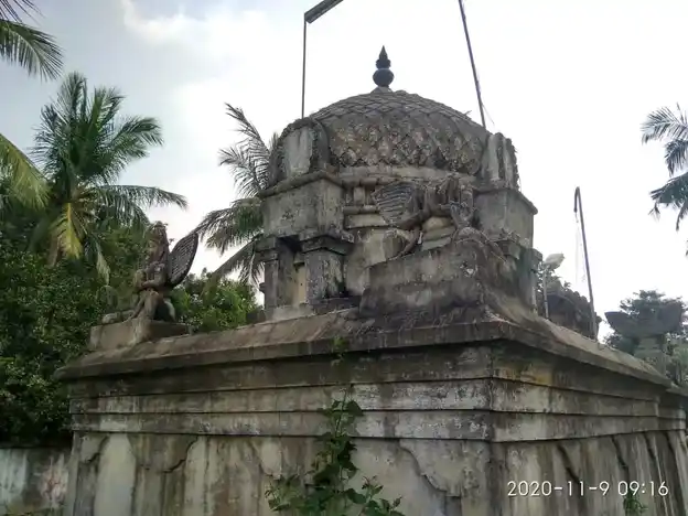 Arulmigu Lakshminarayana Perumal Temple, Keerambadi - 632506 அருள்மிகு லட்சுமி நாராயன பெருமாள் திருக்கோயில், கீராம்பாடி - 632506, Ranipet - Ancient Temple Architecture and History Image 2