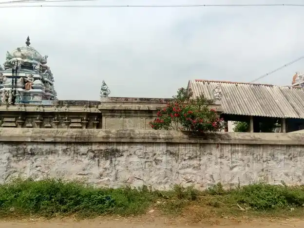 Arulmigu Lakshminarayana Perumal Temple, Kulakkudi - 621105 Arulmigu Lakshminarayana Perumal Temple, Kulakkudi - 621105, Thiruchirappalli - Ancient Temple Architecture and History Image 2