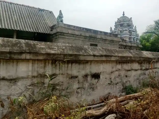 Arulmigu Lakshminarayana Perumal Temple, Kulakkudi - 621105 Arulmigu Lakshminarayana Perumal Temple, Kulakkudi - 621105, Thiruchirappalli - Ancient Temple Architecture and History Image 4