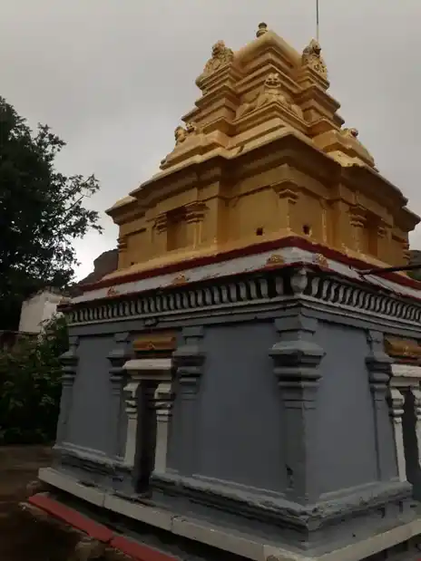 Arulmigu Lakshminarayana Perumal Temple, Near Girls Higher Secondary School, Rayakottah - 635116 Arulmigu Lakshminarayana Perumal Temple, Near Girls Higher Secondary School, Rayakottah - 635116, Krishnagiri - Ancient Temple Architecture and History Image 4