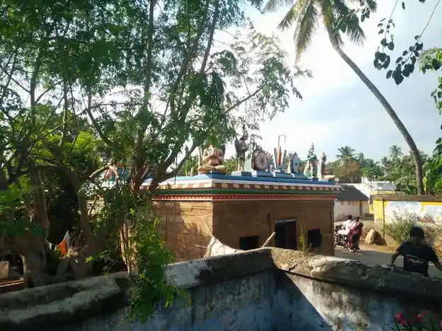 Arulmigu Lakshminarayana Perumal Temple, Pulivalam - 639115 Arulmigu Lakshminarayana Perumal Temple, Pulivalam - 639115, Thiruchirappalli - Ancient Temple Architecture and History Image 2
