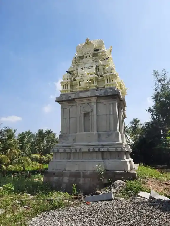 Arulmigu Lakshminarayana Perumal Temple, Unjalur - 638152 Temple