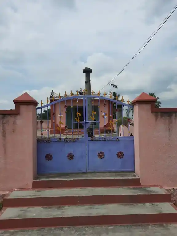 Arulmigu Lakshminarayana Swamy Temple, Baisuhalli - 635205 அருள்மிகு லட்சுமி நாராயணசாமி திருக்கோயில், Baisuhalli - 635205, Dharmapuri - Ancient Temple Architecture and History Image 4
