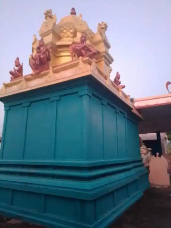 Arulmigu Lakshminarayanan Perumal,Varatharaja Perumal Temple, Akkadavalli - 607106 அருள்மிகு லட்சுமிநாராயணபெருமாள், வரதராஜப்பெருமாள் திருக்கோயில், Akkadavalli - 607106, Cuddalore - Ancient Temple Architecture and History Image 4