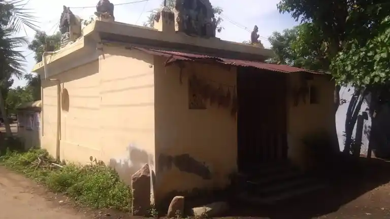 Arulmigu Lakshminarayanaperumal Temple, Adhikudi - 621702 அருள்மிகு லெட்சுமி நாராயணப்பெருமாள் திருக்கோயில், Adhikudi - 621702, Thiruchirappalli - Ancient Temple Architecture and History Image 5