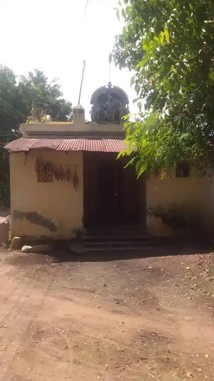 Arulmigu Lakshminarayanaperumal Temple, Adhikudi - 621702 அருள்மிகு லெட்சுமி நாராயணப்பெருமாள் திருக்கோயில், Adhikudi - 621702, Thiruchirappalli - Ancient Temple Architecture and History Image 7