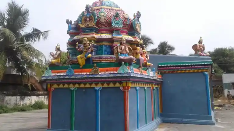 Arulmigu Lakshminarayanaperumal Temple, Aduragaram - 607302 அருள்மிகு லட்சுமி நாராயணப்பெருமாள் திருக்கோயில், Aduragaram - 607302, Cuddalore - Ancient Temple Architecture and History Image 5