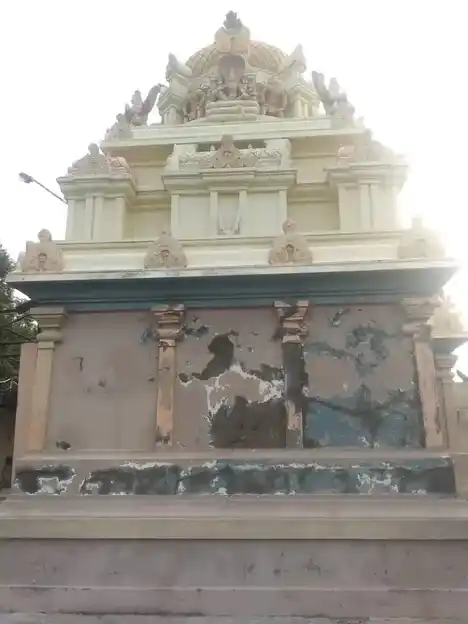 Arulmigu Lakshminarayanaperumal Temple, Athiur - 603308 Arulmigu Lakshminarayanaperumal Temple, Athiur - 603308, Chengalpattu - Ancient Temple Architecture and History Image 3