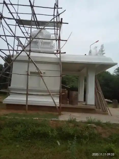 Arulmigu Lakshminarayanaperumal Temple, Ilaikadambur - 621719 Arulmigu Lakshminarayanaperumal Temple, Ilaikadambur - 621719, Ariyalur - Ancient Temple Architecture and History Image 3