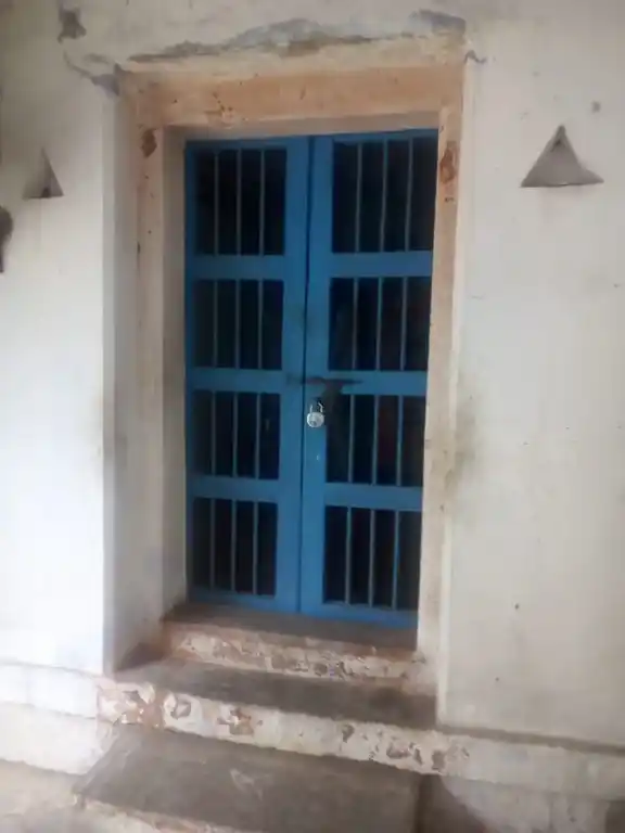 Arulmigu Lakshminarayanaperumal Temple, Jevanthinathapuram - 621601 அருள்மிகு லெட்சுமிநாராயணபெருமாள் திருக்கோயில், Jevanthinathapuram - 621601, Thiruchirappalli - Ancient Temple Architecture and History Image 4