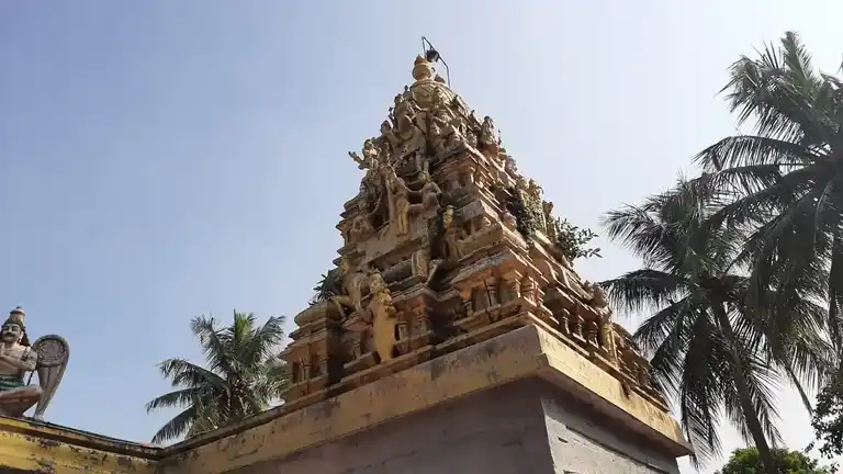 Arulmigu Lakshminarayanaperumal Temple, Kaangiyanoor - 605302 அருள்மிகு லட்சுமிநாராயணப்பெருமாள் திருக்கோயில், Kaangiyanoor - 605302, Viluppuram - Ancient Temple Architecture and History Image 5