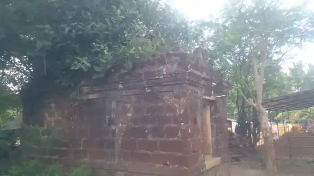 Arulmigu Lakshminarayanaperumal Temple, Keelanatham - 621701 Arulmigu Lakshminarayanaperumal Temple, Keelanatham - 621701, Ariyalur - Ancient Temple Architecture and History Image 3