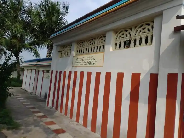 Arulmigu Lakshminarayanaperumal Temple, L.N.Purampanruti, Panruti - 607106 அருள்மிகு லட்சுமி நாராயணப்பெருமாள் திருக்கோயில், L.N.Purampanruti, Panruti - 607106, Cuddalore - Ancient Temple Architecture and History Image 8
