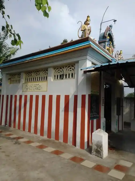 Arulmigu Lakshminarayanaperumal Temple, L.N.Purampanruti, Panruti - 607106 அருள்மிகு லட்சுமி நாராயணப்பெருமாள் திருக்கோயில், L.N.Purampanruti, Panruti - 607106, Cuddalore - Ancient Temple Architecture and History Image 9