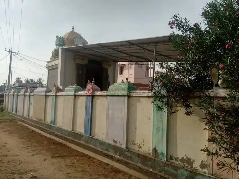 Arulmigu Lakshminarayanaperumal Temple, Mamundi - 637503 அருள்மிகு லட்சுமிநாராயணபெருமாள் திருக்கோயில், Mamundi - 637503, Namakkal - Ancient Temple Architecture and History Image 3