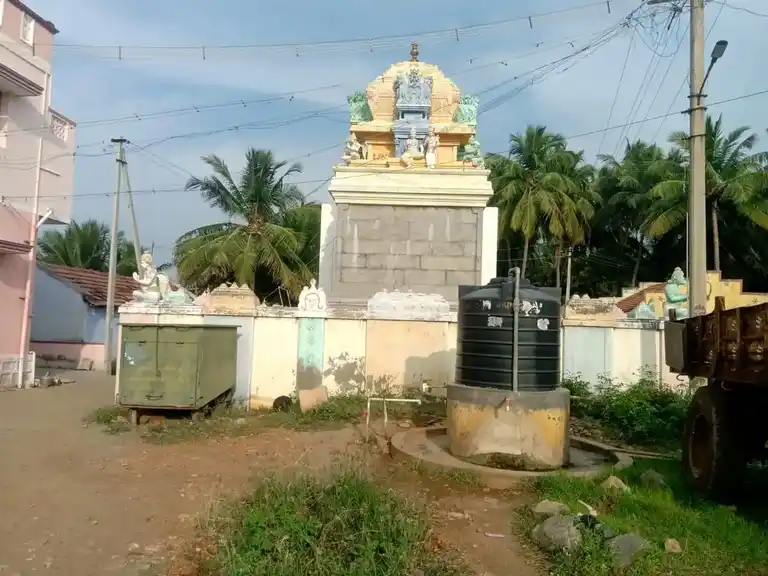 Arulmigu Lakshminarayanaperumal Temple, Mamundi - 637503 அருள்மிகு லட்சுமிநாராயணபெருமாள் திருக்கோயில், Mamundi - 637503, Namakkal - Ancient Temple Architecture and History Image 4