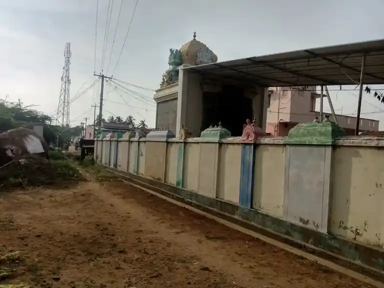 Arulmigu Lakshminarayanaperumal Temple, Mamundi - 637503 அருள்மிகு லட்சுமிநாராயணபெருமாள் திருக்கோயில், Mamundi - 637503, Namakkal - Ancient Temple Architecture and History Image 5