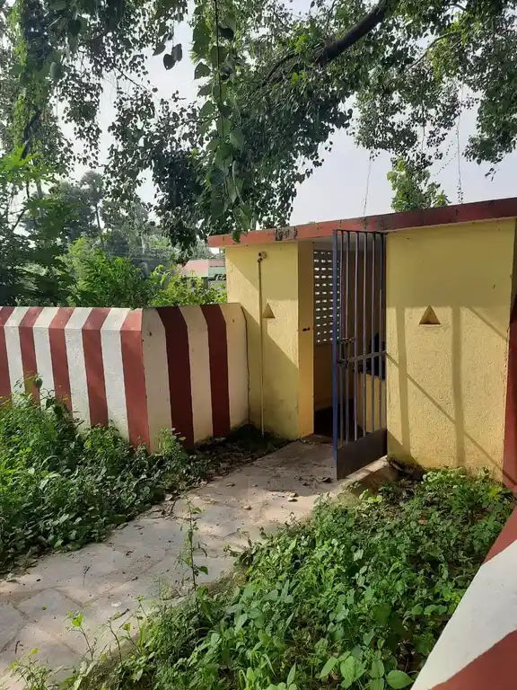 Arulmigu Lakshminarayanaperumal Temple, Near School, Pondavakkam - 602026 அருள்மிகு லட்சுமிநாராயணப்பெருமாள் திருக்கோயில், Near School, Pondavakkam - 602026, Tiruvallur - Ancient Temple Architecture and History Image 4