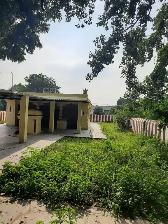 Arulmigu Lakshminarayanaperumal Temple, Near School, Pondavakkam - 602026 அருள்மிகு லட்சுமிநாராயணப்பெருமாள் திருக்கோயில், Near School, Pondavakkam - 602026, Tiruvallur - Ancient Temple Architecture and History Image 6