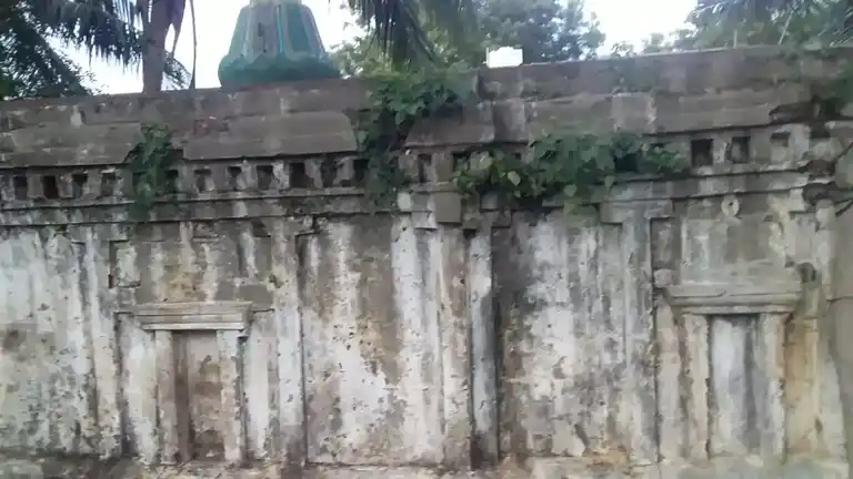 Arulmigu Lakshminarayanaperumal Temple, Sirugramam - 607101 அருள்மிகு லட்சுமிநாராயணபெருமாள் திருக்கோயில், Sirugramam - 607101, Cuddalore - Ancient Temple Architecture and History Image 3