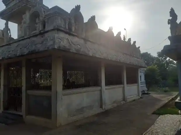 Arulmigu Lakshminarayanaperumal Temple, Sirukalathur - 621710 அருள்மிகு லெட்சுமிநாராயணப்பெருமாள் திருக்கோயில், Sirukalathur - 621710, Ariyalur - Ancient Temple Architecture and History Image 3