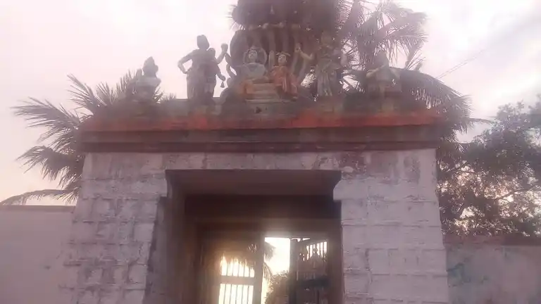 Arulmigu Lakshminarayanaperumal Temple, Sithudaiyar - 621715 Arulmigu Lakshminarayanaperumal Temple, Sithudaiyar - 621715, Ariyalur - Ancient Temple Architecture and History Image 3