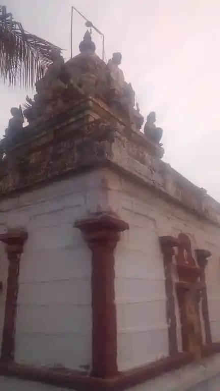 Arulmigu Lakshminarayanaperumal Temple, Sithudaiyar - 621715 Arulmigu Lakshminarayanaperumal Temple, Sithudaiyar - 621715, Ariyalur - Ancient Temple Architecture and History Image 4