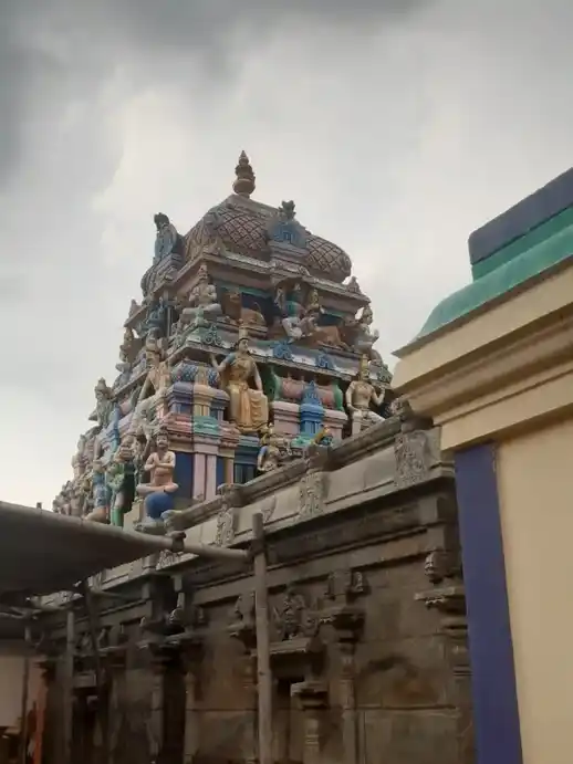 Arulmigu Lakshminarayanasamy Temple, Periyavadamalai Palayam - 638315 அருள்மிகு இலட்சுமிநாராயணப்பெருமாள் திருக்கோயில், Periyavadamalai Palayam - 638315, Erode - Ancient Temple Architecture and History Image 3