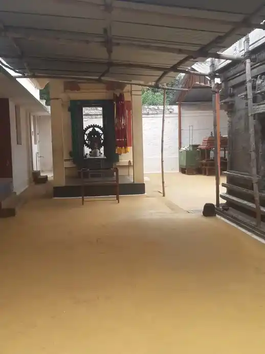 Arulmigu Lakshminarayanasamy Temple, Periyavadamalai Palayam - 638315 அருள்மிகு இலட்சுமிநாராயணப்பெருமாள் திருக்கோயில், Periyavadamalai Palayam - 638315, Erode - Ancient Temple Architecture and History Image 4