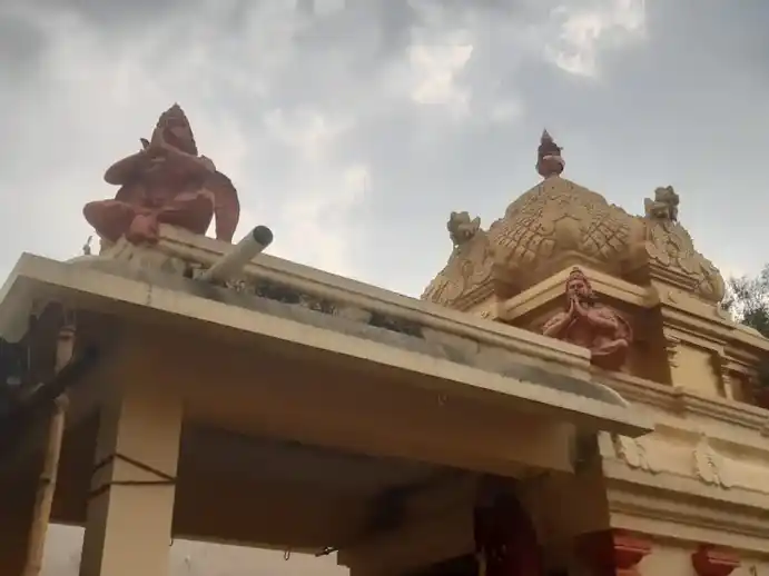 Arulmigu Lakshminarayanasamy Temple, Periyavadamalai Palayam - 638315 அருள்மிகு இலட்சுமிநாராயணப்பெருமாள் திருக்கோயில், Periyavadamalai Palayam - 638315, Erode - Ancient Temple Architecture and History Image 5