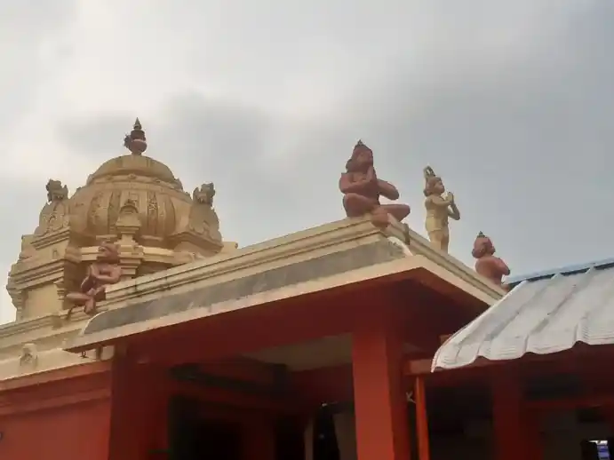 Arulmigu Lakshminarayanasamy Temple, Periyavadamalai Palayam - 638315 அருள்மிகு இலட்சுமிநாராயணப்பெருமாள் திருக்கோயில், Periyavadamalai Palayam - 638315, Erode - Ancient Temple Architecture and History Image 6