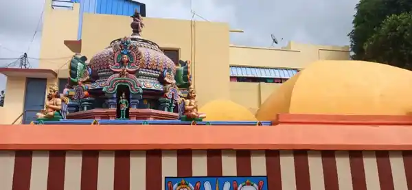 Arulmigu Lakshminarayanasamy Temple, Vijayapuram - 610001 அருள்மிகுலெட்சுமிநாராயணப்பெருமாள் திருக்கோயில், Vijayapuram - 610001, Thiruvarur - Ancient Temple Architecture and History Image 2