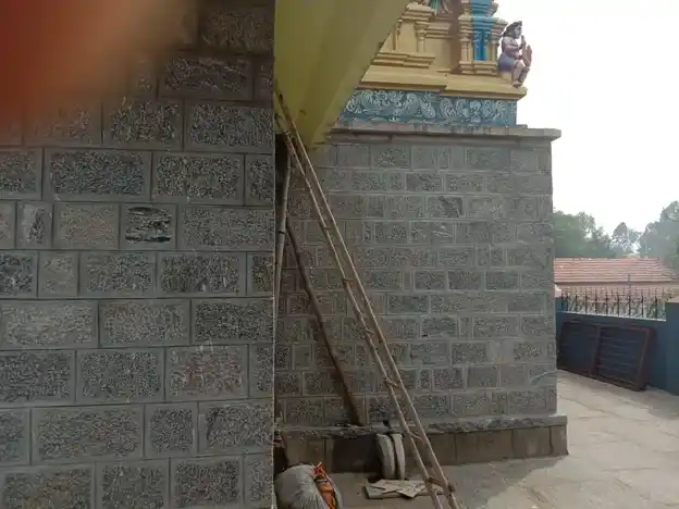 Arulmigu Lakshminarayanaswamy Temple, Begaipalli - 635126 Arulmigu Lakshminarayanaswamy Temple, Begaipalli - 635126, Krishnagiri - Ancient Temple Architecture and History Image 3