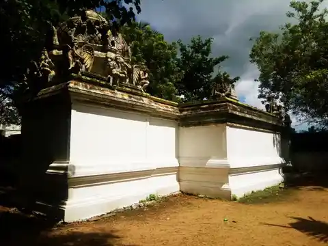 Arulmigu Lakshminarayaperumal Temple, V.Pudhupakkam - 605502 அருள்மிகு லட்சுமி நாராயணப்பெருமாள் திருக்கோயில், வி.புதுப்பாக்கம் - 605502, Viluppuram - Ancient Temple Architecture and History Image 5