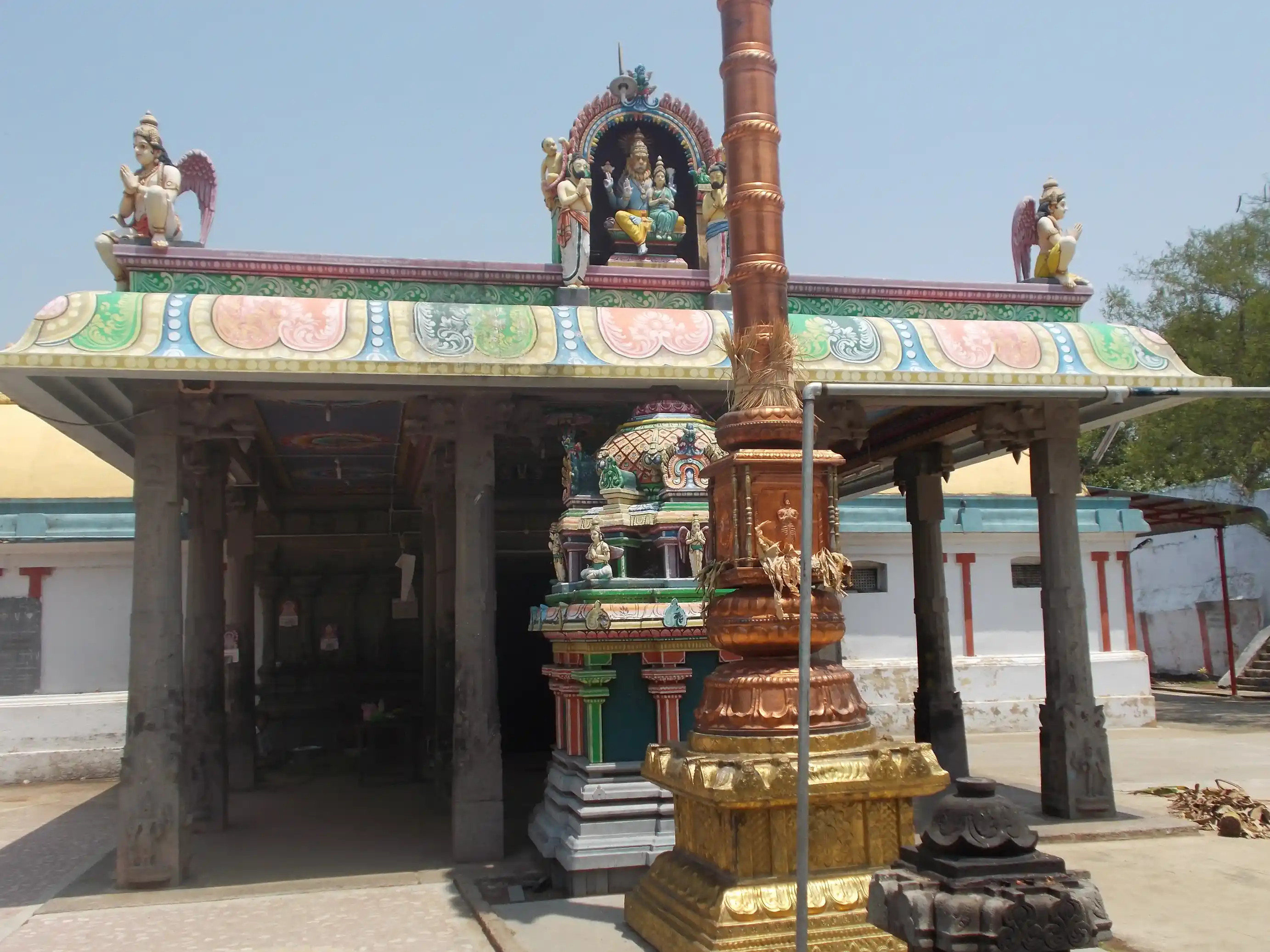 Arulmigu Lakshminasimma Swamy Temple, Tindivanam - 604001 அருள்மிகு லட்சுமி நரசிம்மசுவாமி திருக்கோயில், திண்டிவனம் - 604001, Viluppuram - Ancient Temple Architecture and History Image 3