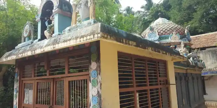 Arulmigu Laksm Narayanaperumal Temple, Sarabojirajapuram - 614210 Arulmigu Laksm Narayanaperumal Temple, Sarabojirajapuram - 614210, Thanjavur - Ancient Temple Architecture and History Image 5