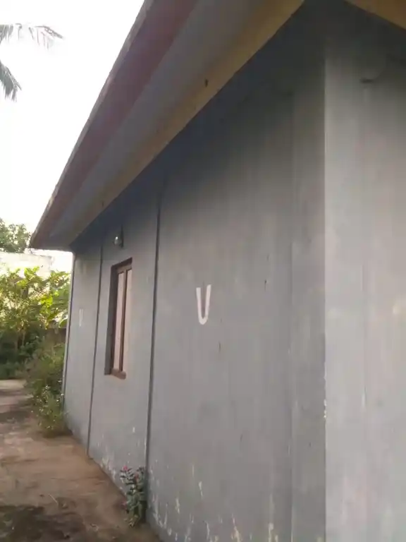 Arulmigu Laksmi Naraayana Perumal Temple, Paranur - 603002 அருள்மிகு லட்சுமி நாராயணப்பெருமாள் திருக்கோயில், Paranur - 603002, Chengalpattu - Ancient Temple Architecture and History Image 6