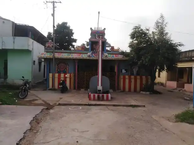 Arulmigu Laksmi Narayana Perumal Temple, Nemili - 603003 அருள்மிகு லட்சுமி நாராயணப்பெருமாள் திருக்கோயில், Nemili - 603003, Chengalpattu - Ancient Temple Architecture and History Image 2
