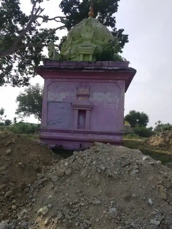 Arulmigu Laksmi Narayana Perumal Temple, Velleri - 632301