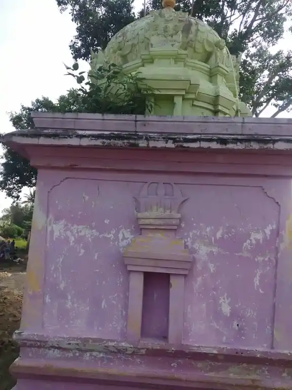Arulmigu Laksmi Narayana Perumal Temple, Velleri - 632301 அருள்மிகு லட்சுமி நாராயணபெருமாள் திருக்கோயில், Velleri - 632301, Tiruvannamalai - Ancient Temple Architecture and History Image 2