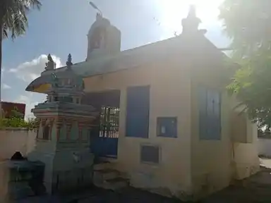 Arulmigu Laksminarayanapperumal Temple, Dhevangud - 610803 அருள்மிகு லெட்சுமிநாராயணப்பெருமாள் திருக்கோயில், Dhevangud - 610803, Thiruvarur - Ancient Temple Architecture and History Image 5