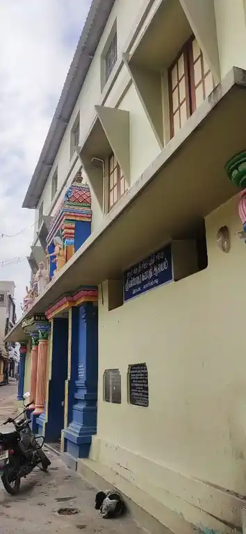 Arulmigu Lambodhara Ganapathi Temple, Kottai, Vaniyambadi - 635751 அருள்மிகு கோட்டை லம்போதர கணபதி திருக்கோயில், கோட்டை, வாணியம்பாடி - 635751, Thirupathur - Ancient Temple Architecture and History Image 2