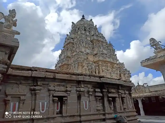 Arulmigu Lashmi Narashima Swamy Temple, Narasingapuram - 631402 அருள்மிகு லட்சுமி நரசிம்ம சுவாமி திருக்கோயில், நரசிங்கபுரம் - 631402, Tiruvallur - Ancient Temple Architecture and History Image 10