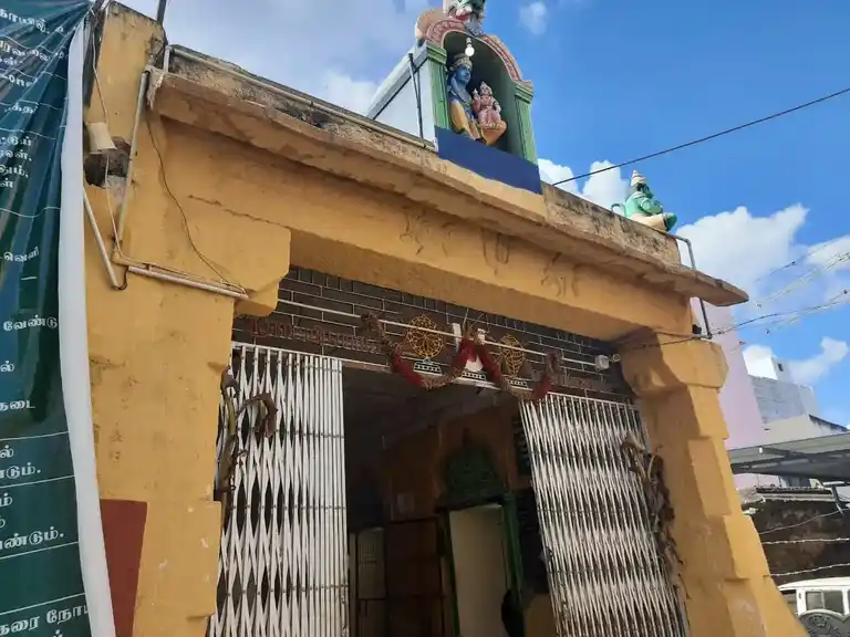 Arulmigu Latchmi Narayana Perumal Temple, Woraiyur, Thiruchirappalli - 620006 Temple