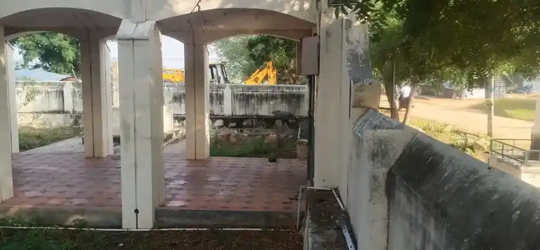 Arulmigu Laxmi Narayanaperumal Temple, Nagaiyanallur - 621207 Arulmigu Laxmi NarayanaPerumal Temple, நாகையநல்லூர் - 621207, Thiruchirappalli - Ancient Temple Architecture and History Image 8