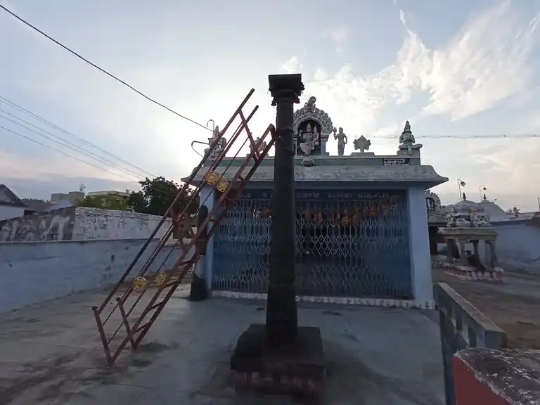 Arulmigu Laxminarayanaperumal Temple, Abinimangalam - 621007 Arulmigu Laxminarayanaperumal Temple, Abinimangalam - 621007, Thiruchirappalli - Ancient Temple Architecture and History Image 3