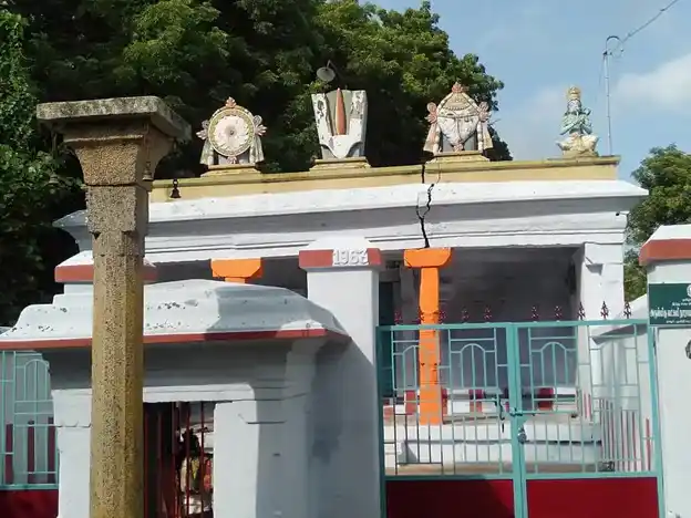 Arulmigu Laxminarayanaperumal Temple, Evoor - 621202 Arulmigu Laxminarayanaperumal Temple, Evoor - 621202, Thiruchirappalli - Ancient Temple Architecture and History Image 2